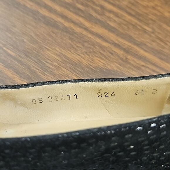 Salvatore Ferragamo Black Suede Block Heel Pumps – Made in Italy – Size 6/6.5 B - Picture 4 of 6